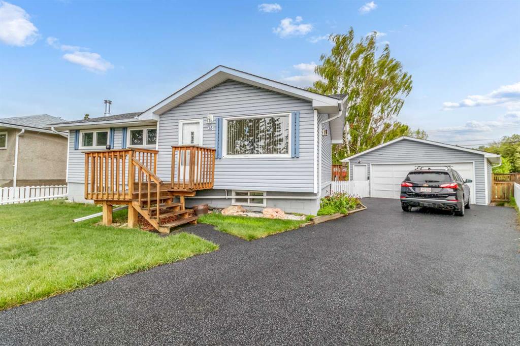 35 Beaupre Crescent photo 3