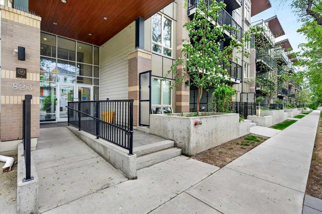 823 5 Avenue NW #206 photo 2