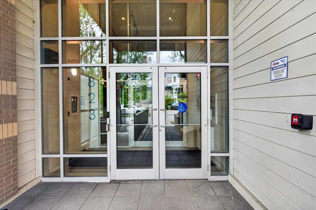 823 5 Avenue NW #206 photo 3