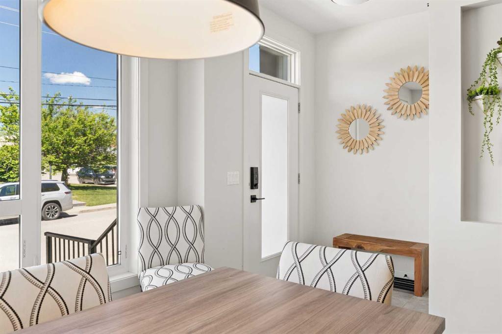 5406 21 Street SW photo 5
