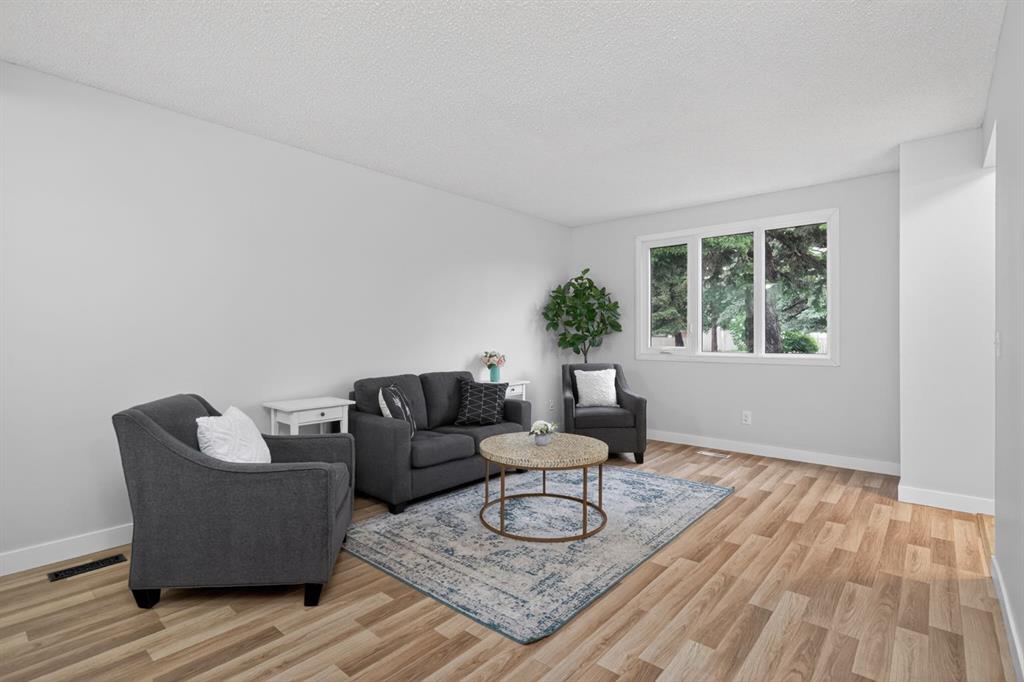 203 Lynnview Road SE #86 photo 3