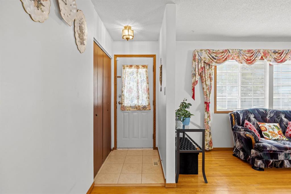 1307 Radisson Drive SE photo 2
