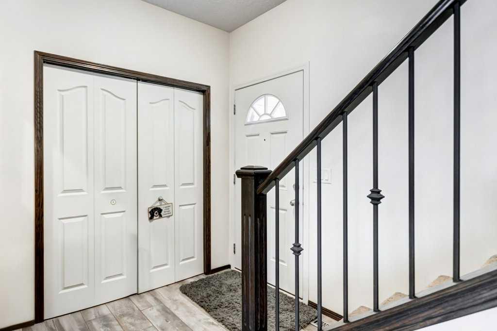 265 Brightonwoods Gardens SE photo 3