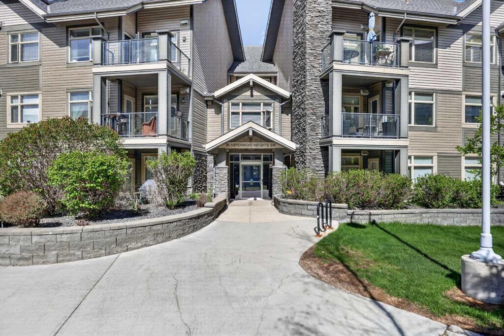 35 Aspenmont Heights SW #216