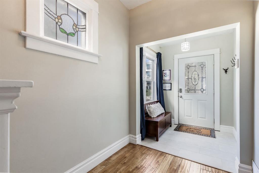 1517 12 Avenue SW photo 3