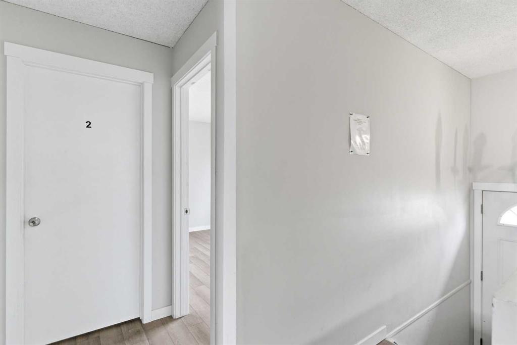 3811 14 Avenue NE photo 5