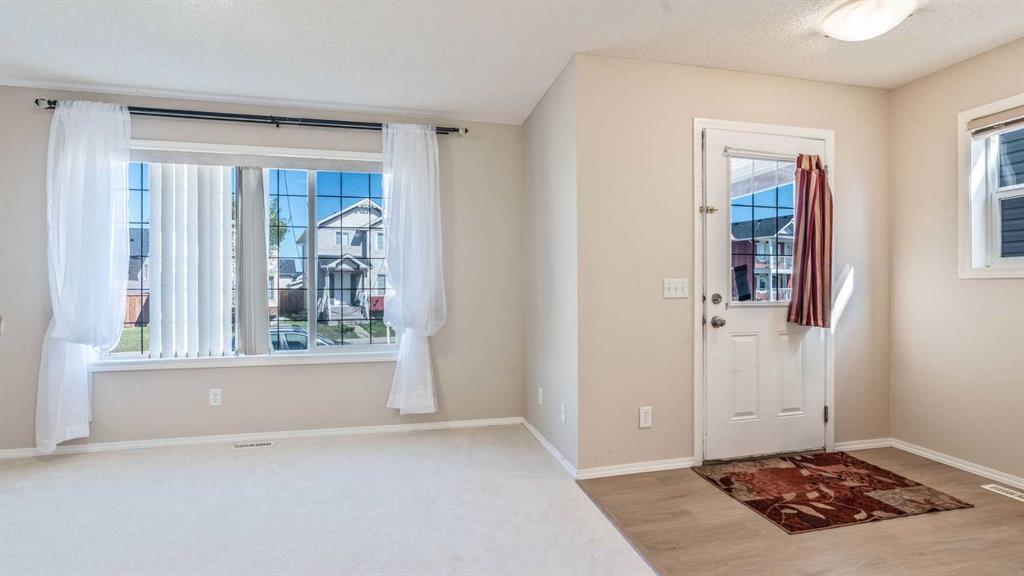 23 Taralake Road NE photo 2