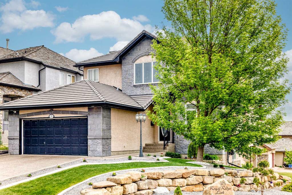 18 Royal Ridge Link NW photo 3