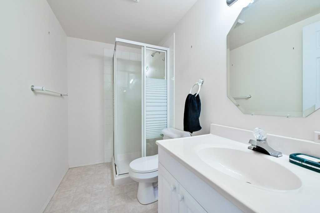 184 Valley Ridge Heights NW photo 5