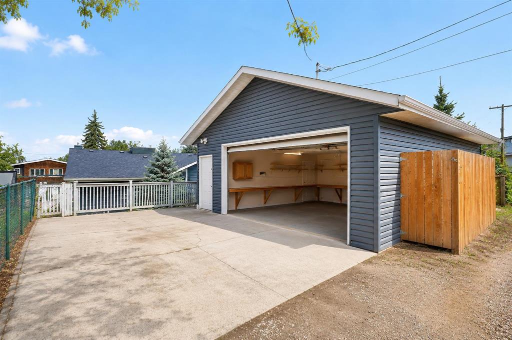 2316 Richmond Road SW photo 4