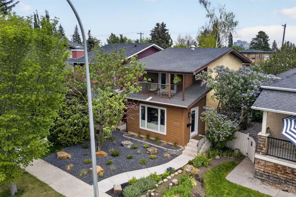 2232 26A Street SW photo 2