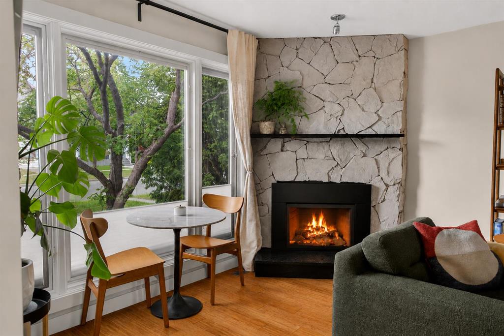 2232 26A Street SW photo 4