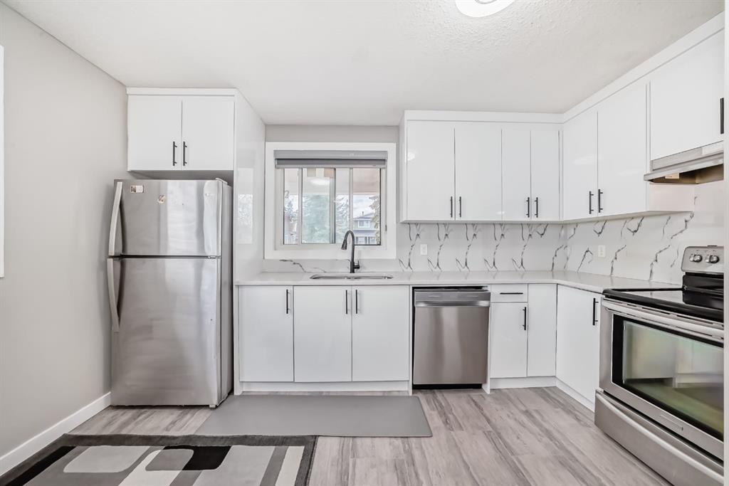 116 Pineson Place NE photo 3