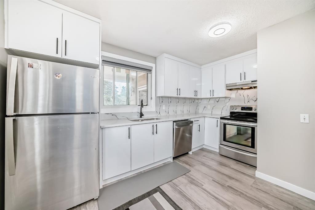 116 Pineson Place NE photo 4