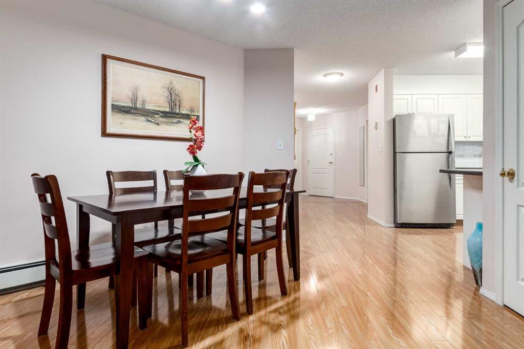 20 SIERRA MORENA Mews SW #118 photo 4