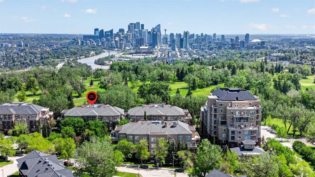24 Hemlock Crescent SW #1104