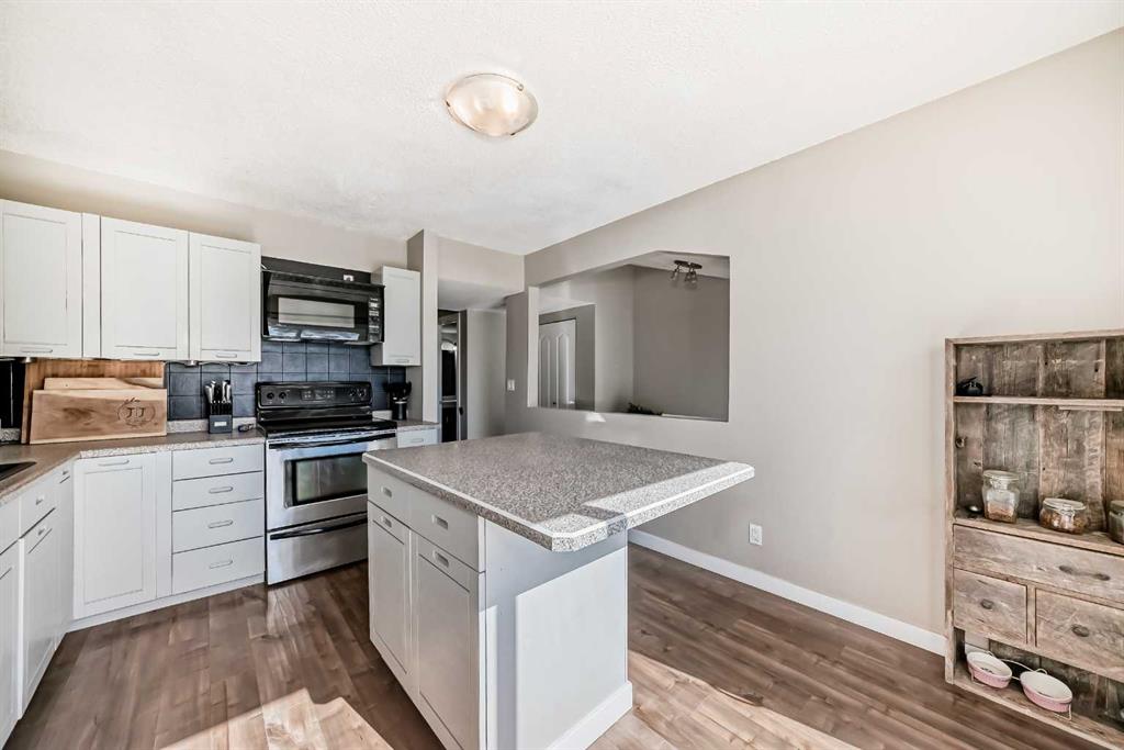 1305 Glenmore Trail SW #208 photo 5