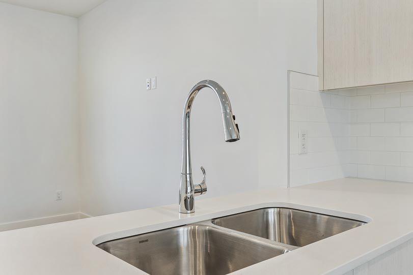 1862 Cornerstone Boulevard NE #124 photo 4