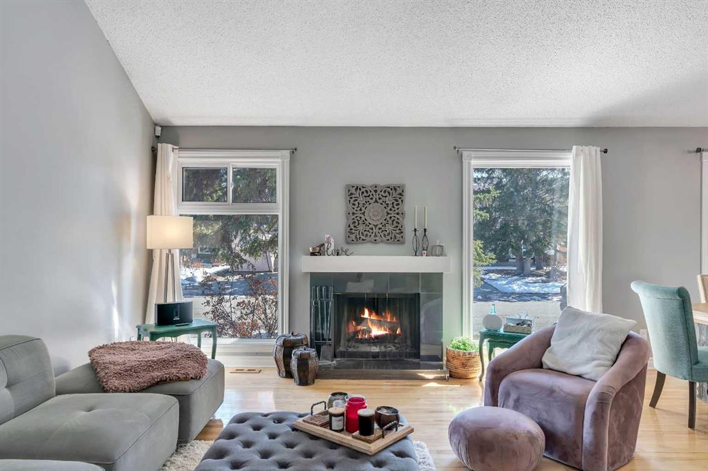 12 Oakvale Place SW photo 4