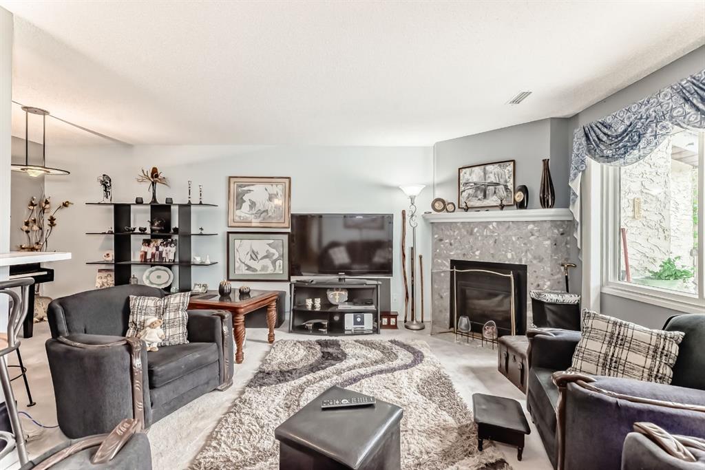 51 Cedar Springs Gardens SW photo 5
