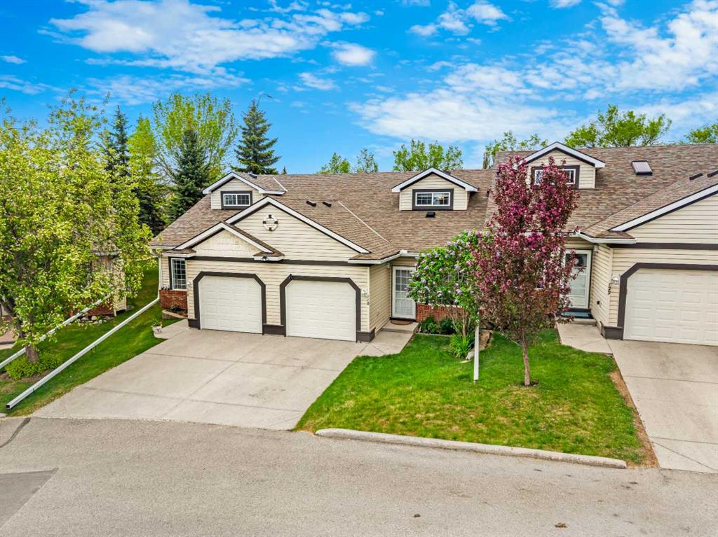 118 Somervale Point SW photo 2