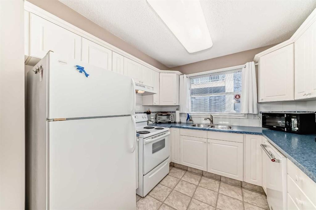 6800 Hunterview Drive NW #116 photo 5