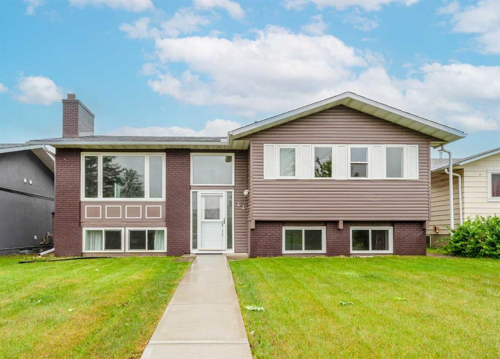 44 Whiteridge Place NE