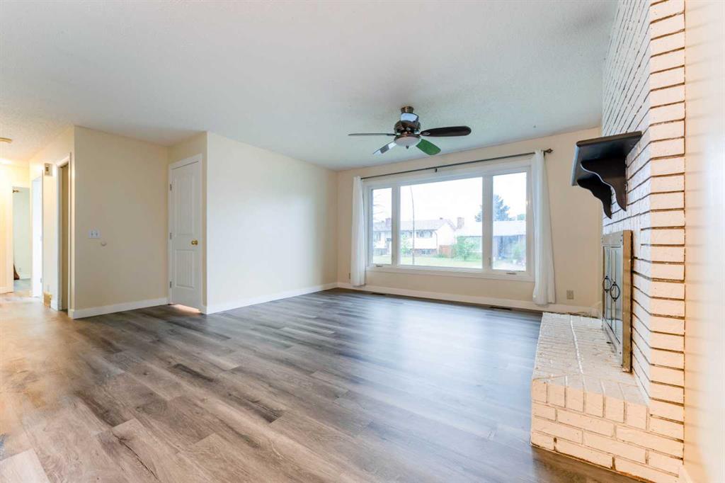44 Whiteridge Place NE photo 4