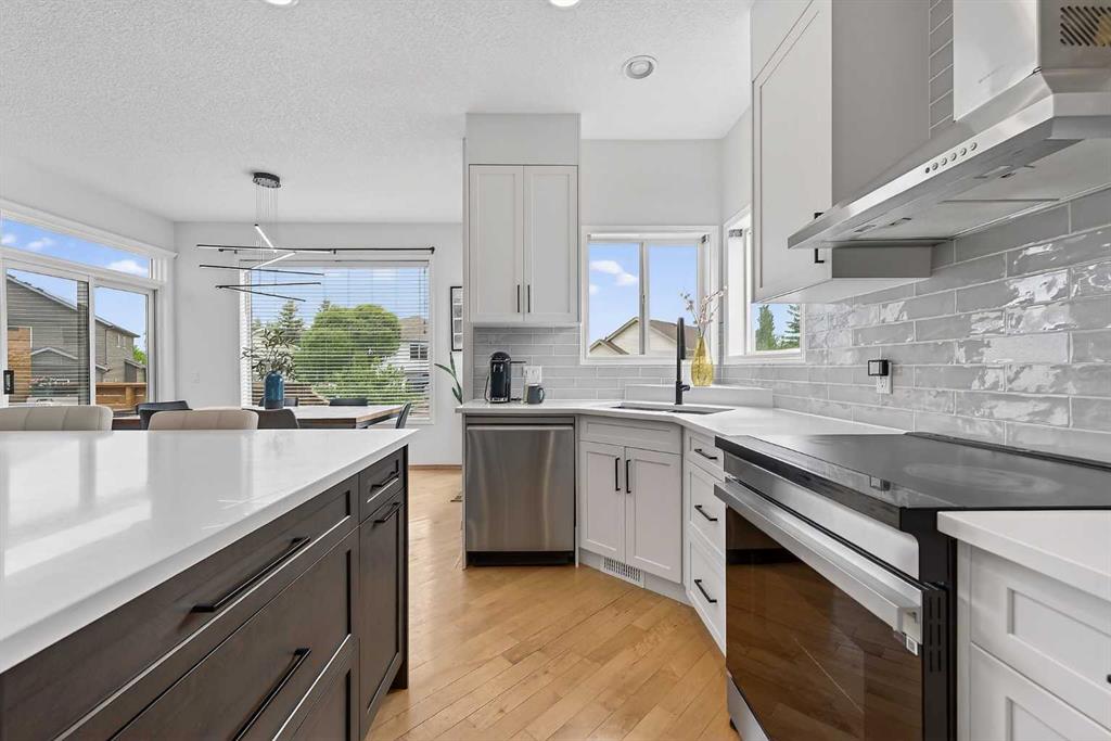 36 Somerside Bay SW photo 5