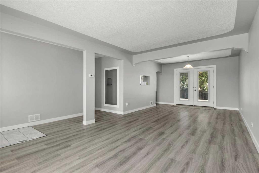 1615 22A Street NW photo 3
