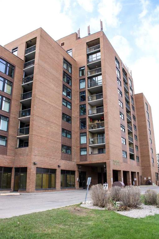 8604 48 Avenue NW #913 photo 2