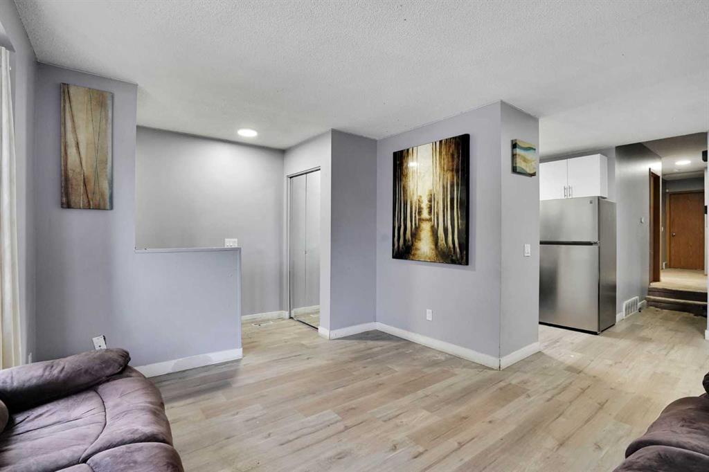 133 MARTINGLEN Way NE photo 4