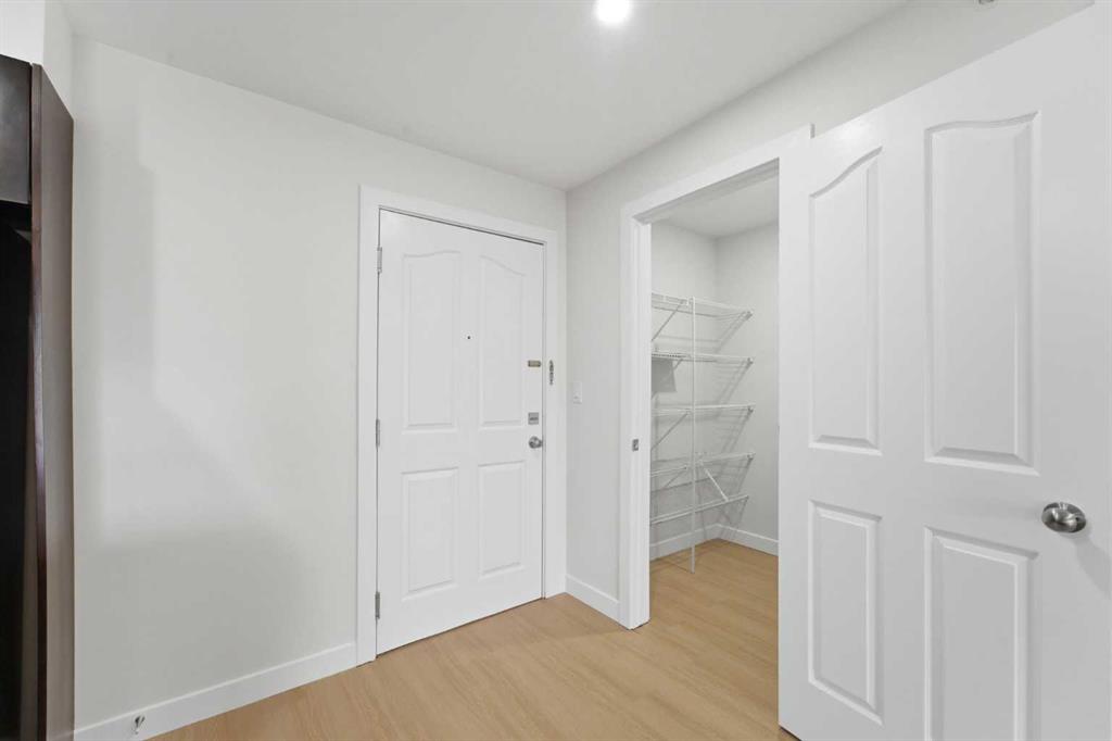 7210 80 Avenue NE #423 photo 3