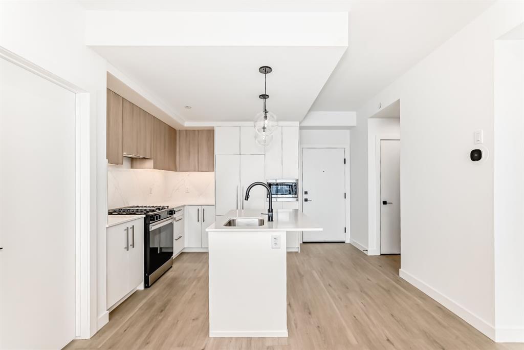 8375 Broadcast Avenue SW #415 photo 2
