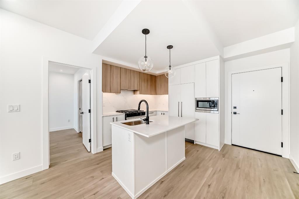 8375 Broadcast Avenue SW #415 photo 4