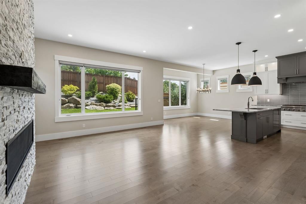 1012 17 Street NW photo 4