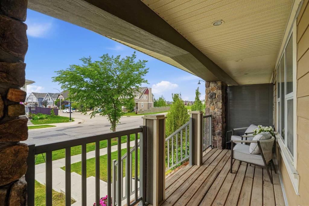 591 Mahogany Boulevard SE photo 4