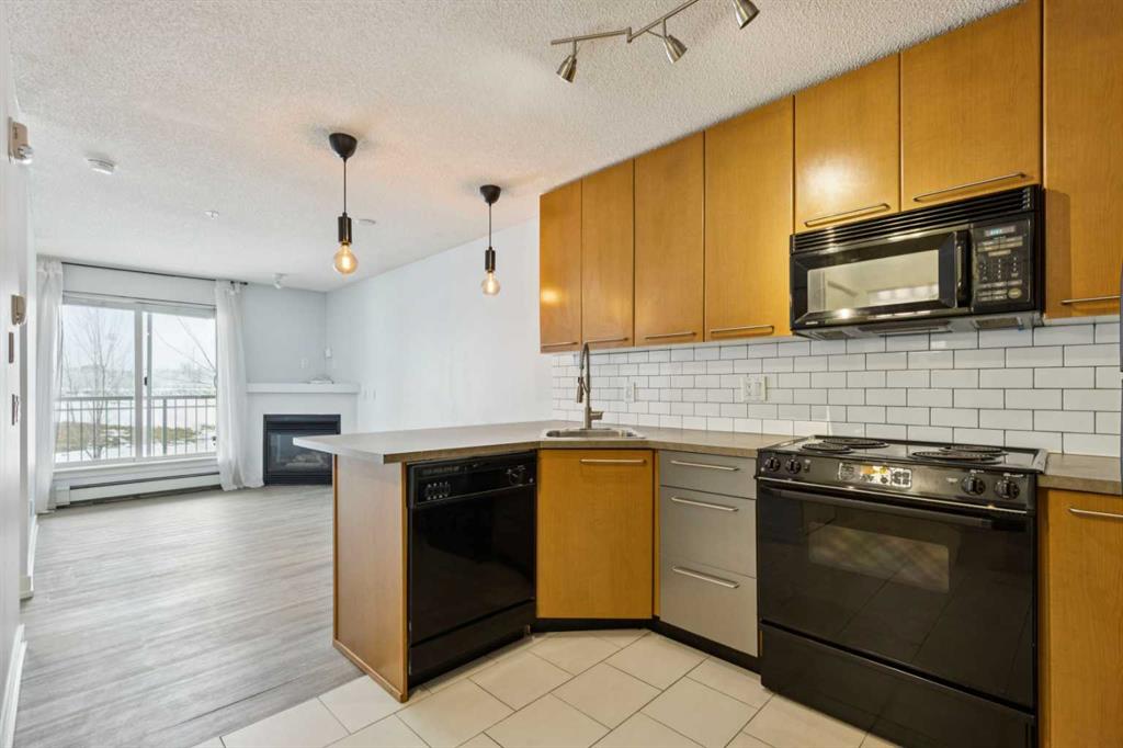 35 Richard Court SW #205 photo 5