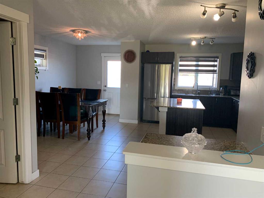 222 Skyview Ranch Boulevard NE photo 5