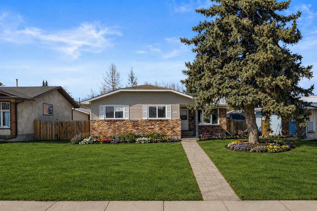 14520 Parkside Drive SE photo 2