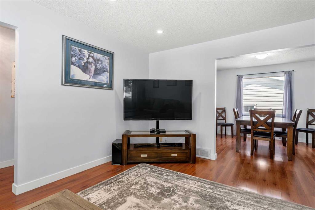 14520 Parkside Drive SE photo 5