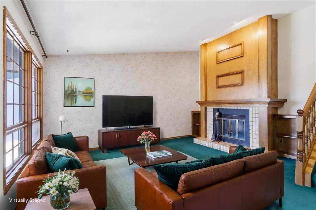 19 Templevale Way NE photo 3