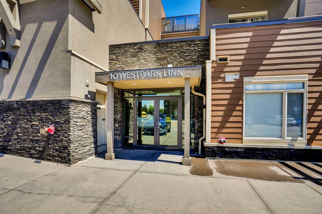 10 Westpark Link SW #201 photo 4
