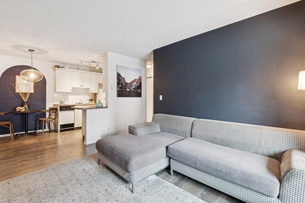 835 19 Avenue SW #106 photo 5