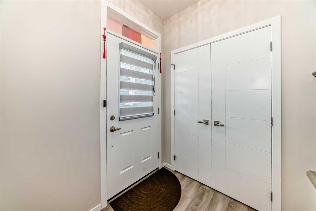 131 Carringham Road NW photo 4