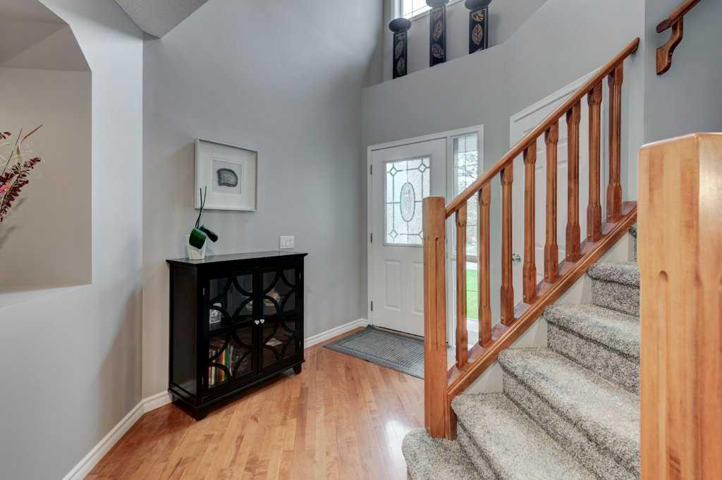 174 Brightondale Crescent SE photo 3