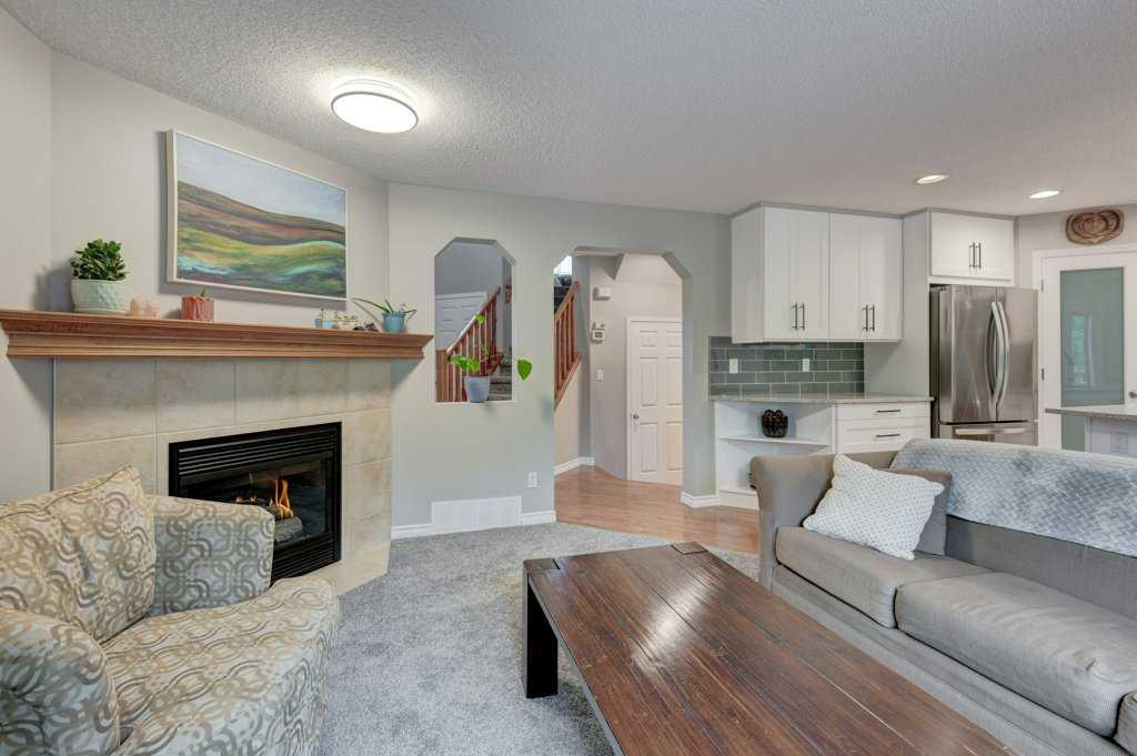 174 Brightondale Crescent SE photo 5