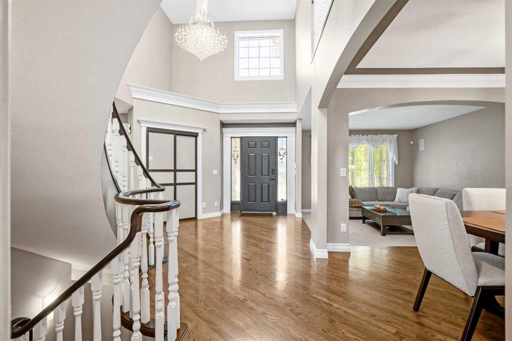 59 Signature Heights SW photo 2