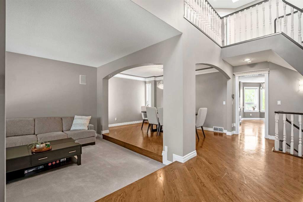 59 Signature Heights SW photo 4