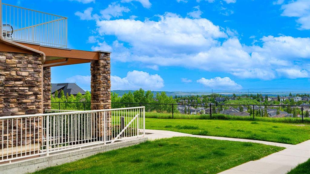 169 Rockyledge View NW #1 photo 4